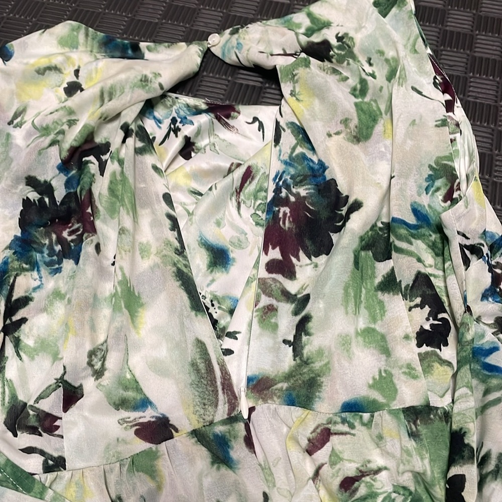 Simply Vera Vera Wang green floral dress size medium - Picture 7 of 8